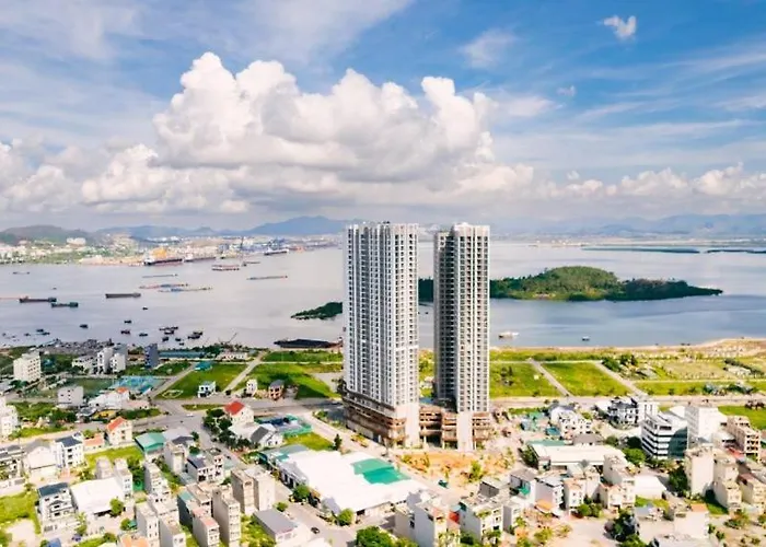 Zephyr - The Ruby Apartment Ha Long